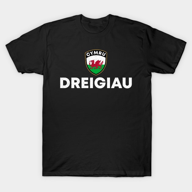 Dreigiau Wales Cymru T-Shirt by zeno27